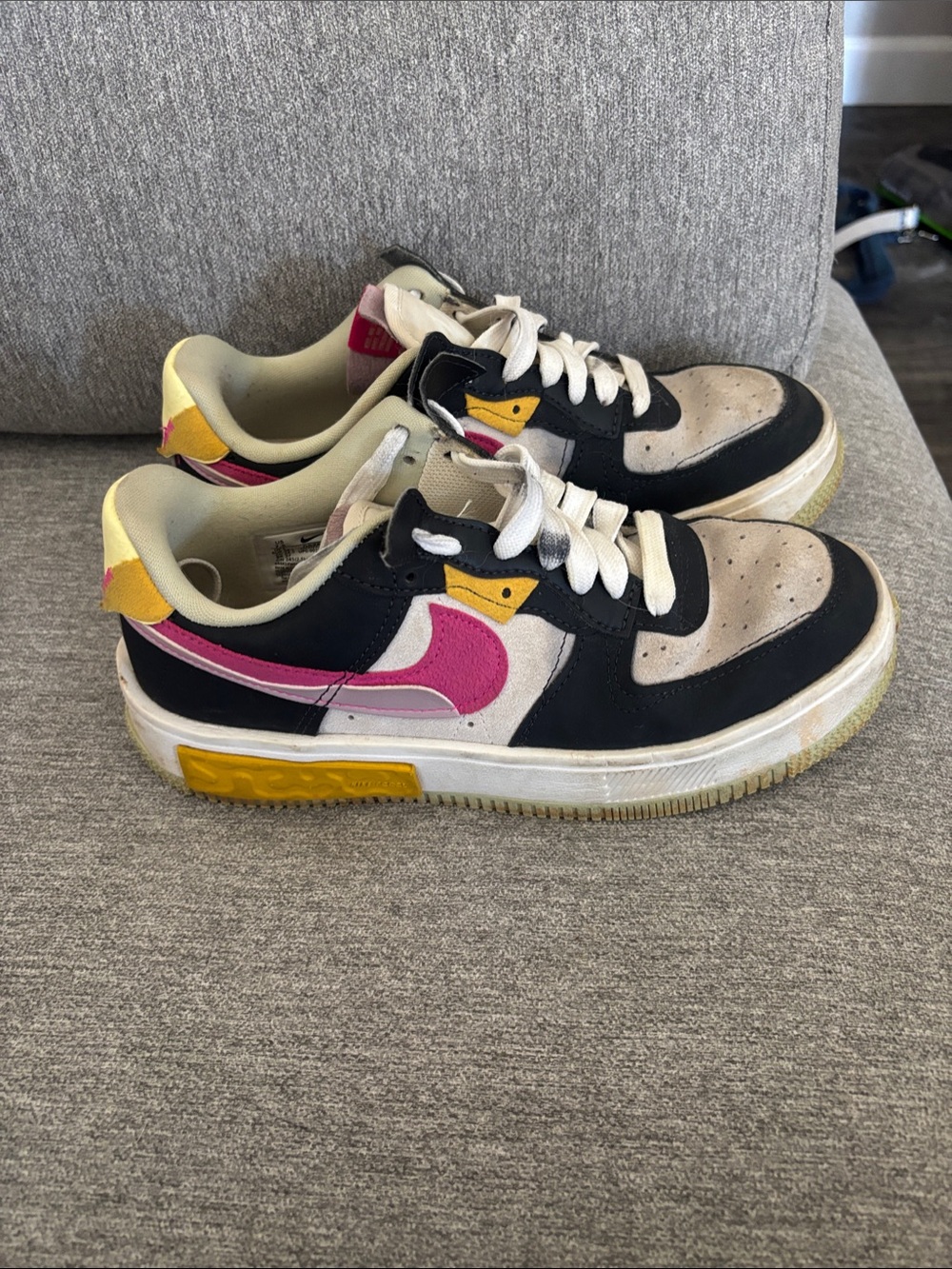 Nike Air Force 1 - Picture 2 of 2